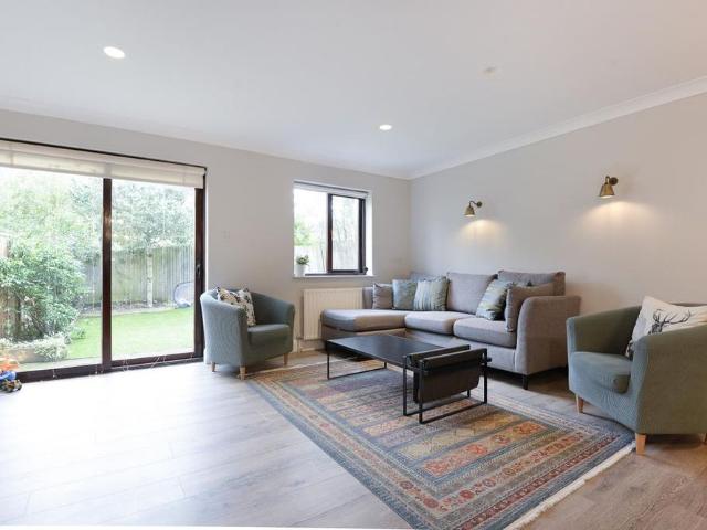 House for rent in London Borough of Wandsworth, Greater London
