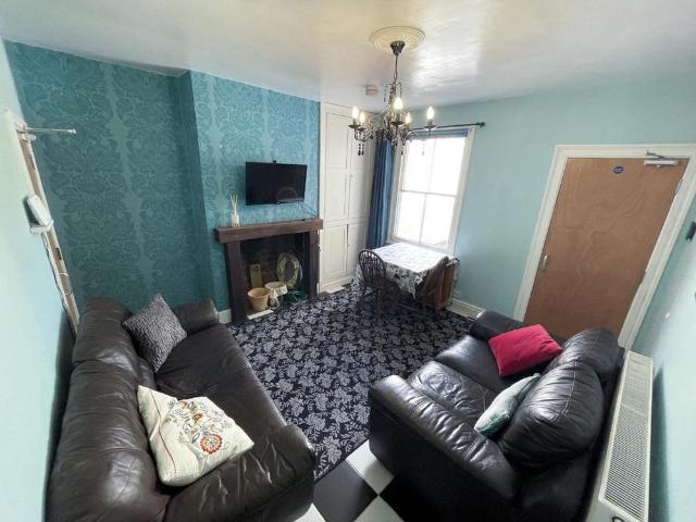 House for rent in St John's, Worcester