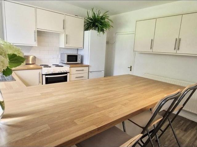 Room for rent in Golden Valley, Gloucestershire