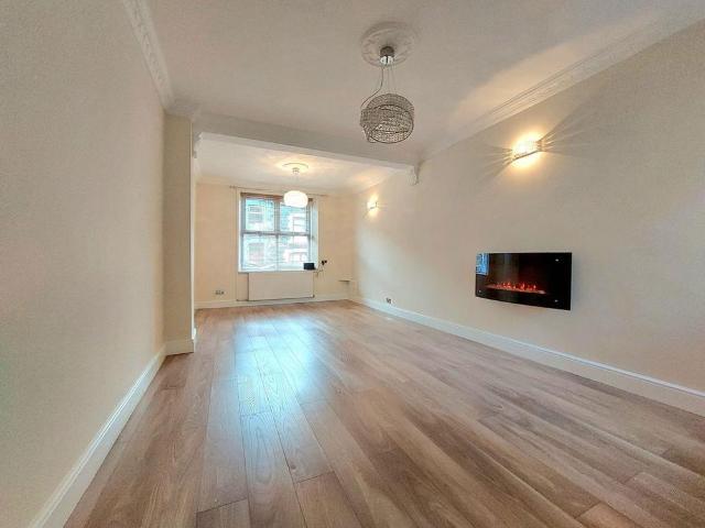 House for rent in Penygraig