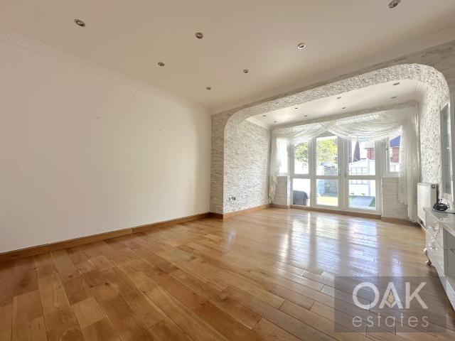 House for rent in Chingford Green, Greater London