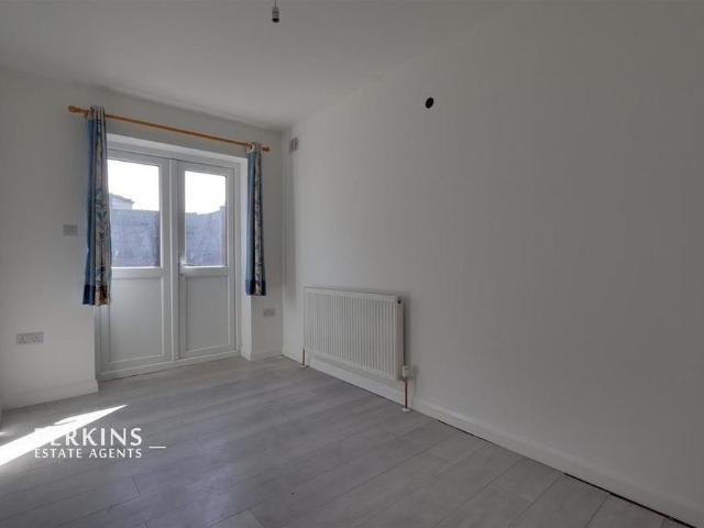 House for rent in London Borough of Ealing, Greenford