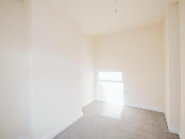 House for rent in Boothtown, Halifax