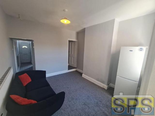 House for rent in Stoke, Stoke-on-Trent