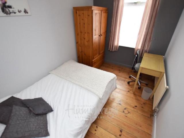 House for rent in Semilong, Northampton