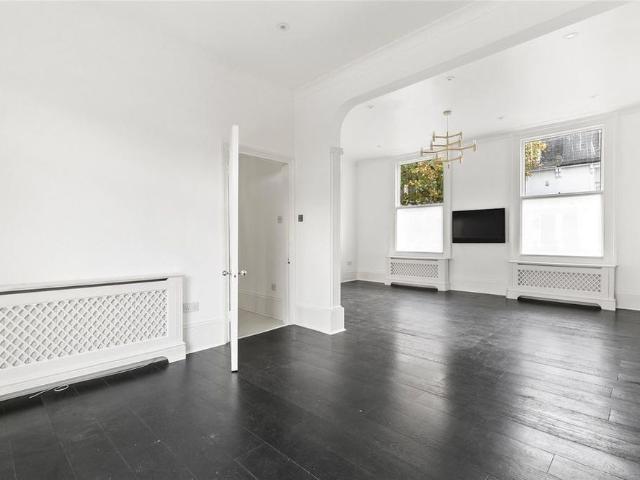 House for rent in Fulham, Walham Green