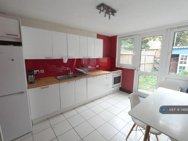 House for rent in Archway, Greater London