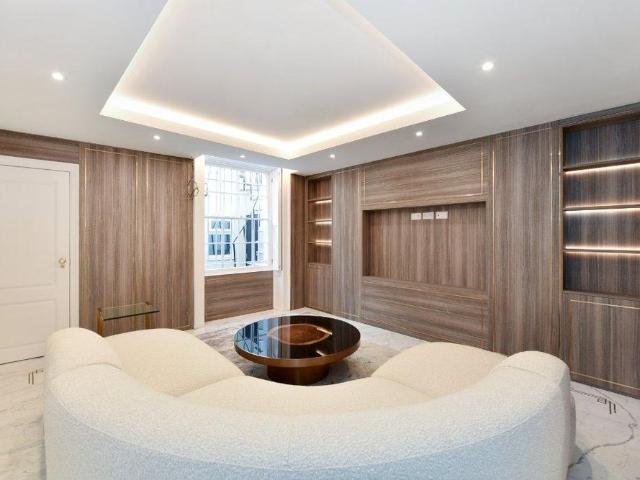 House for rent in Newton Wood, Greenheys