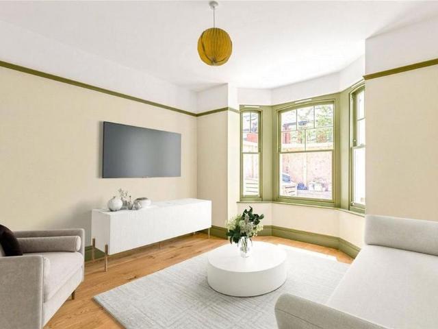 House for rent in Mortlake, Greater London