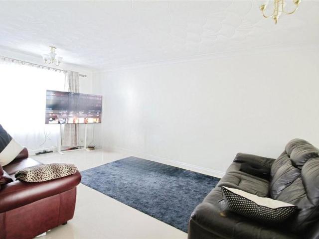 House for rent in Vange, Essex