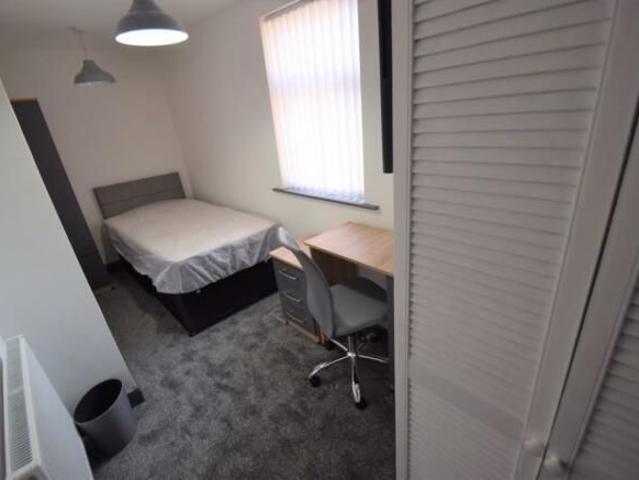 House for rent in Stoke, Stoke-on-Trent