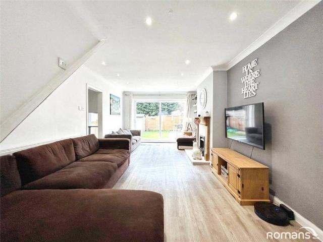 House for rent in Frogmore, Hart