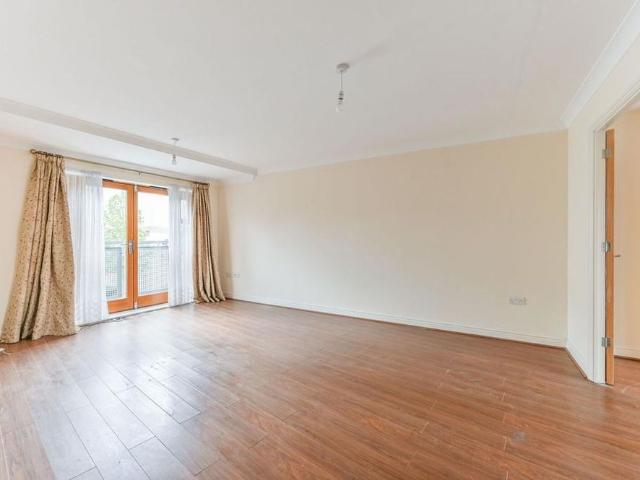 House for rent in London Borough of Croydon, Greater London