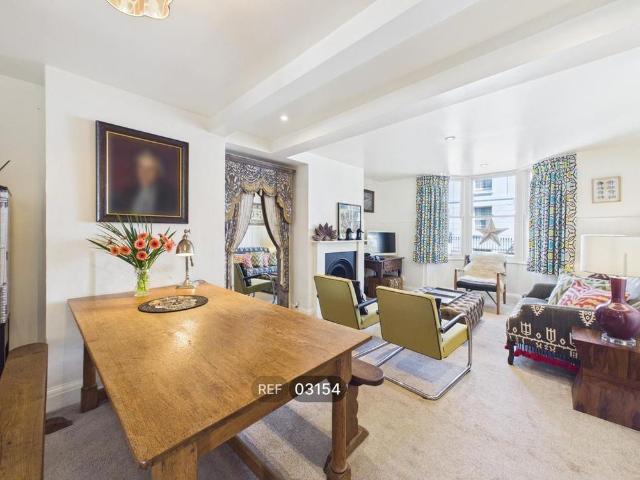 House for rent in Round Hill, Brighton