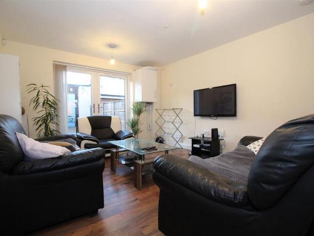 House for rent in Old Wharf, City Of Leicester