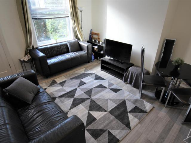 House for rent in Burley, Leeds