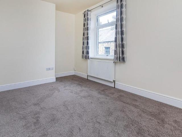 House for rent in Lindley, West Yorkshire