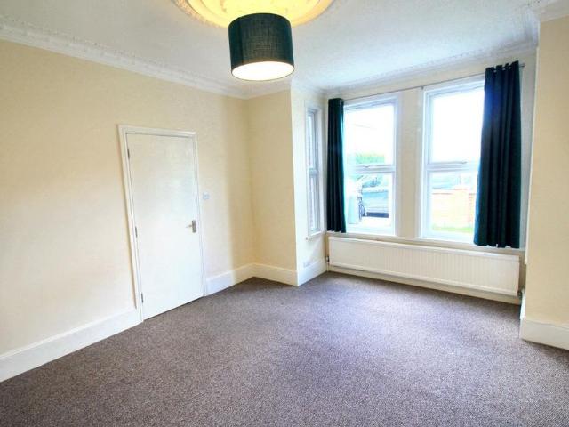 House for rent in Lakenham, East Bank