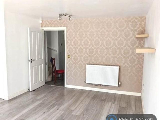 House for rent in Corby
