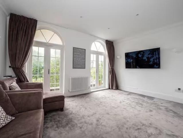 House for rent in Blackhills, Surrey