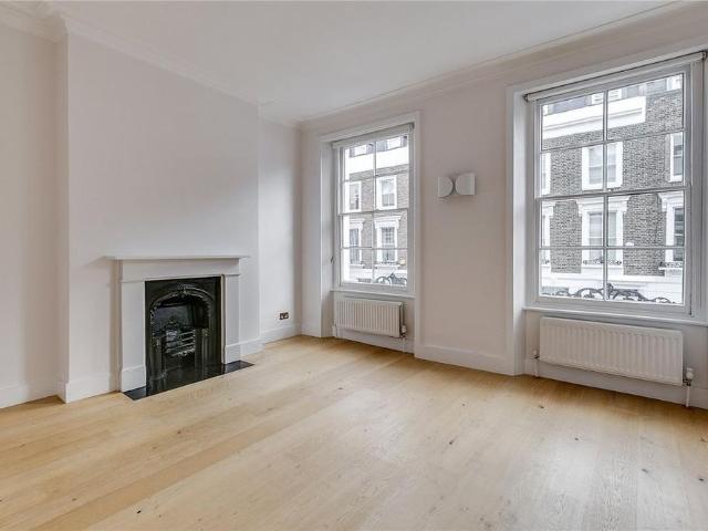 House for rent in Primrose Hill, Greater London
