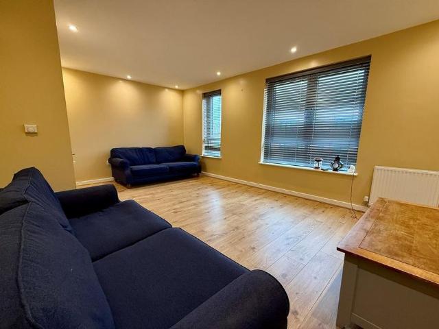 House for rent in Gatley, Greater Manchester