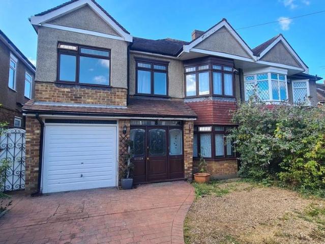 House for rent in Chigwell, Epping