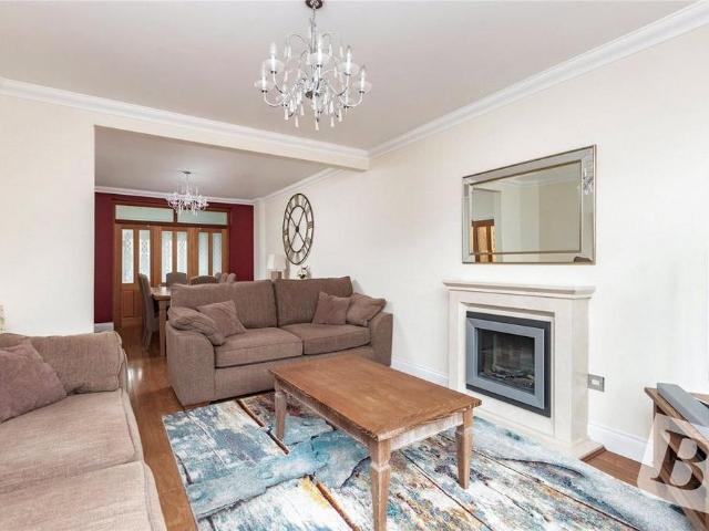 House for rent in Upminster Bridge, Greater London