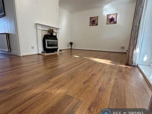 House for rent in Walton Court, Aylesbury