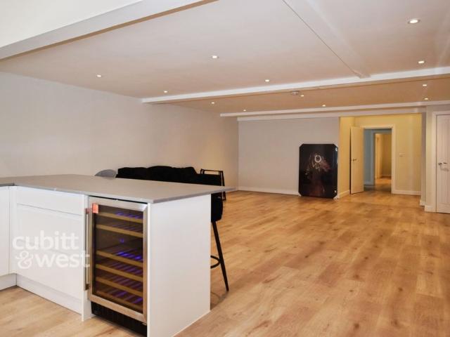 House for rent in Fole, Surrey