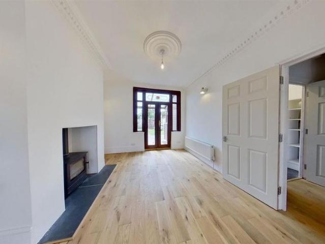 House for rent in Thames View, Greater London