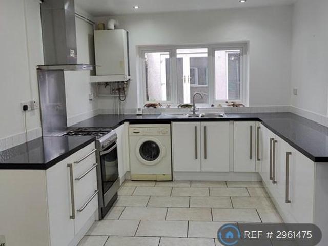 House for rent in Nangreaves, Wales