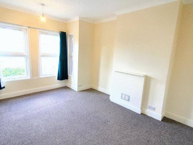 House for rent in Lakenham, East Bank