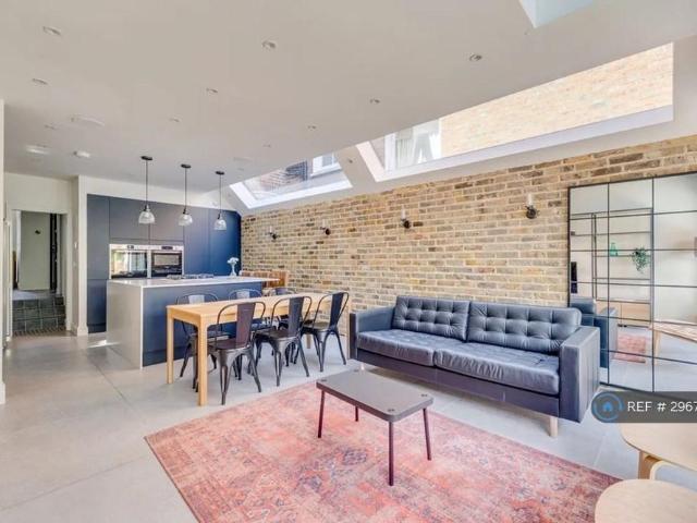 House for rent in Fulham, Greater London
