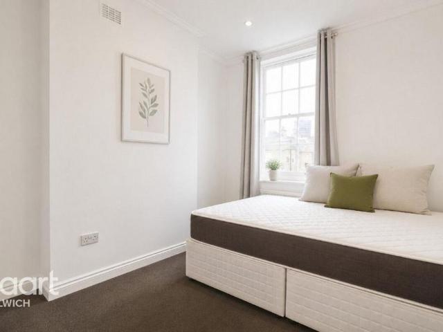 House for rent in Walworth, Greater London