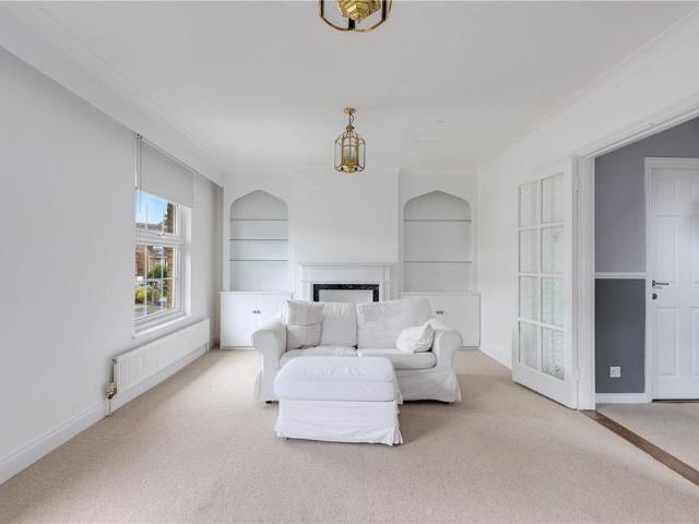 House for rent in Coopersale Street, Epping