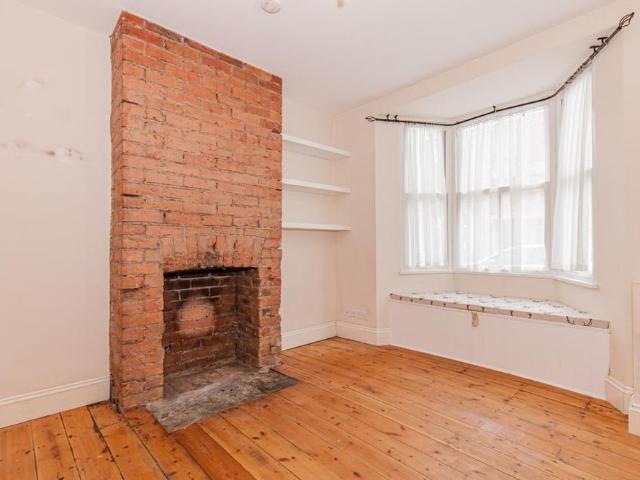 House for rent in Evershot, Oxfordshire