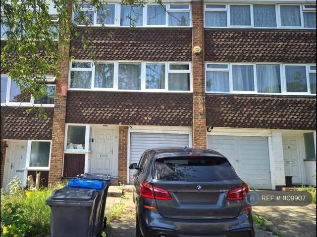 House for rent in London Borough of Croydon, Addiscombe