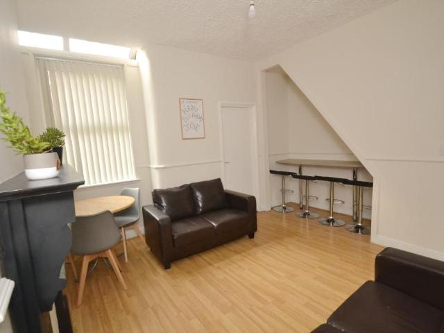 House for rent in Georgia, Greater Manchester