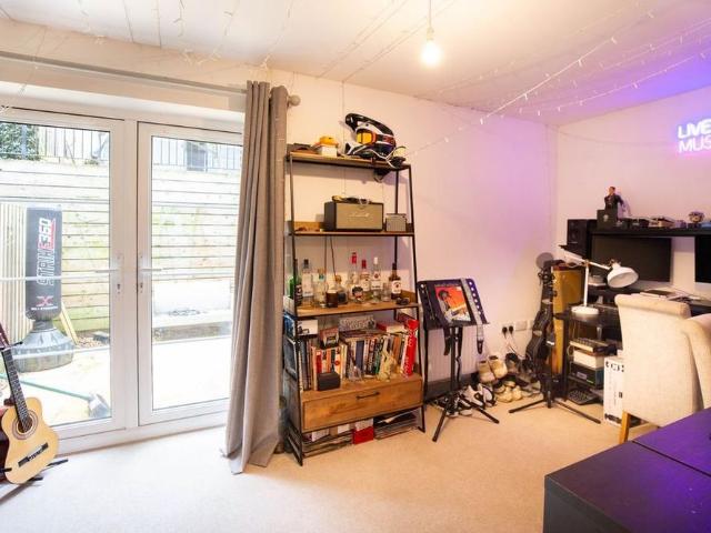 House for rent in St. Paul Malmesbury Without, Wiltshire