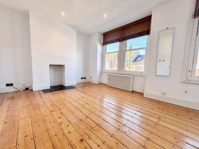 House for rent in Whitehawk, Brighton