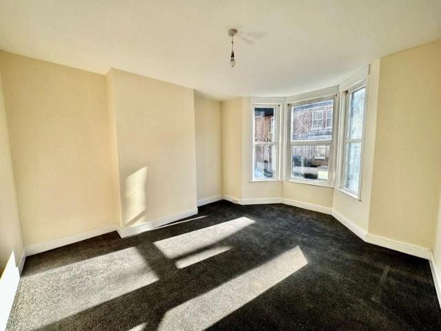 House for rent in Clarendon, Ash