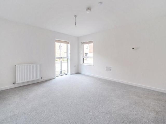 House for rent in Houghton Regis, Bedfordshire