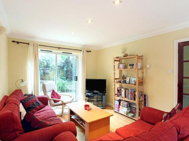 House for rent in Newington, Scotland