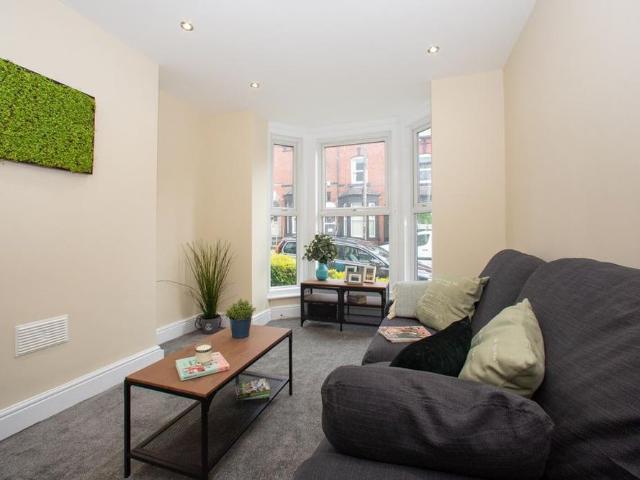 House for rent in Hyde Park, Leeds