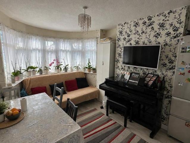 House for rent in Lane, Greater London