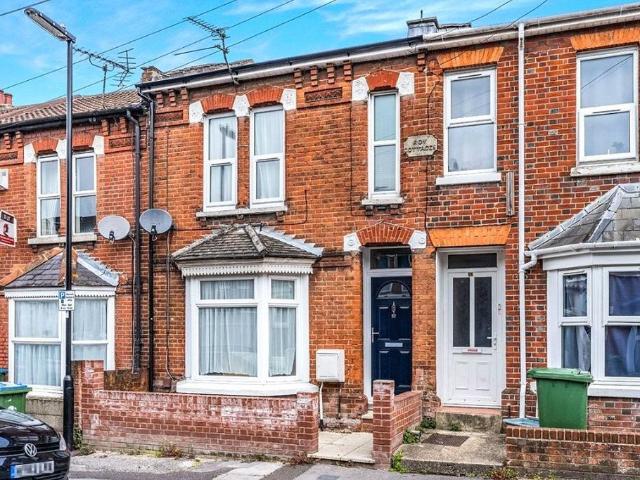 House for rent in The Polygon, City Of Southampton