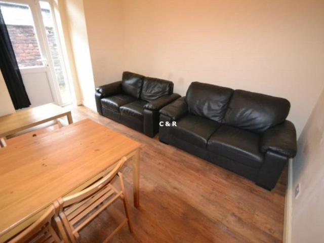 House for rent in Georgia, Greater Manchester