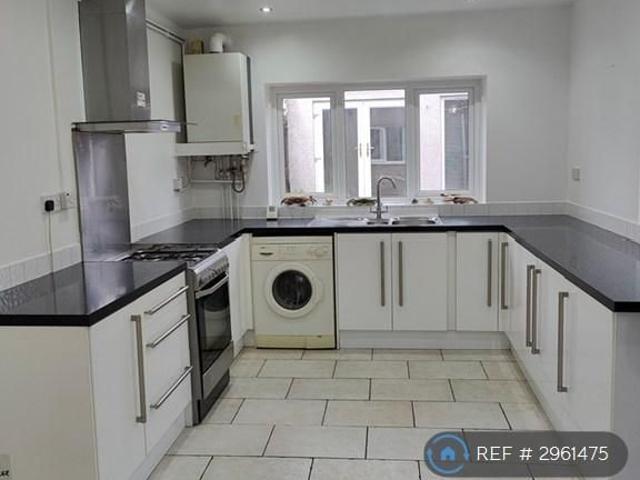 House for rent in Nangreaves, Wales