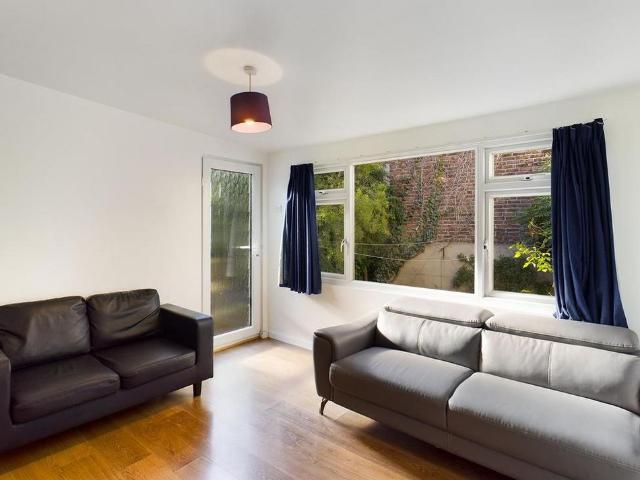 House for rent in Round Hill, Brighton & Hove